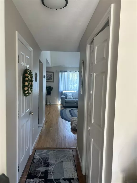 Wilbraham, MA 01095,2205 Boston Rd #P157