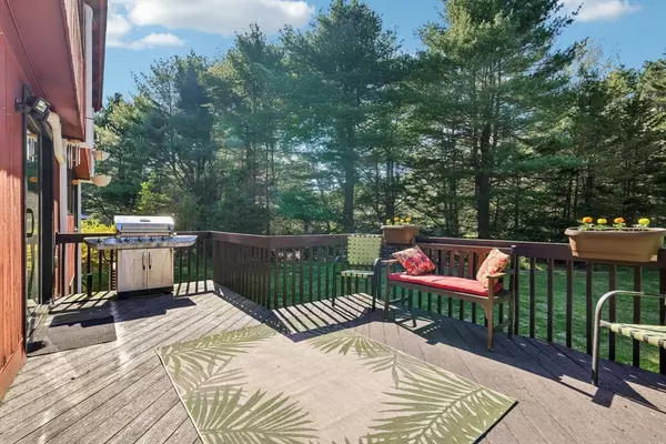 Stow, MA 01775,10 Kirkland Dr