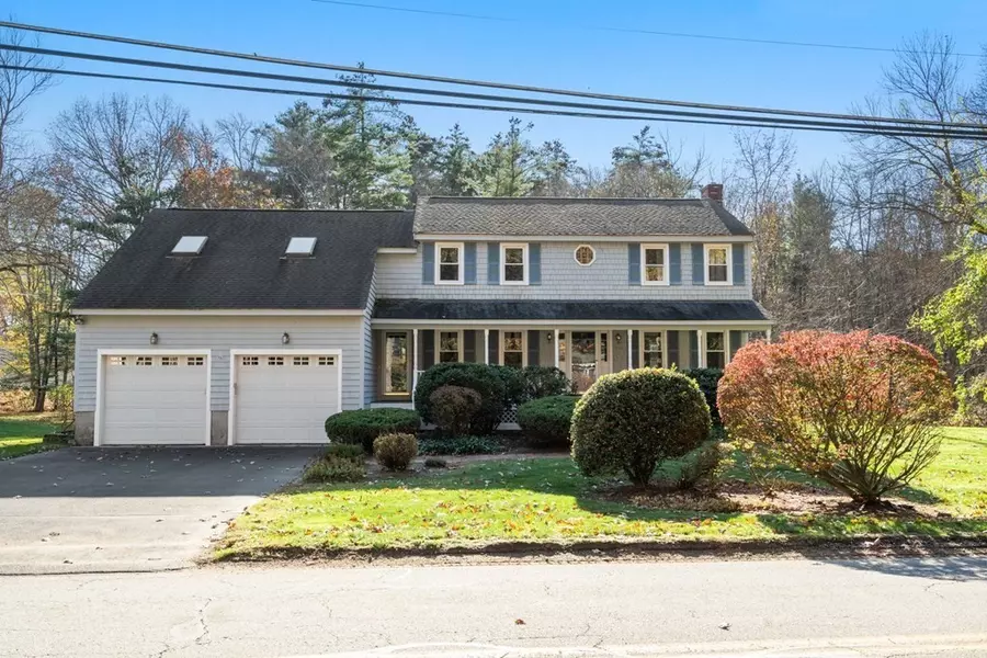 330 Pelham Rd, Dracut, MA 01826
