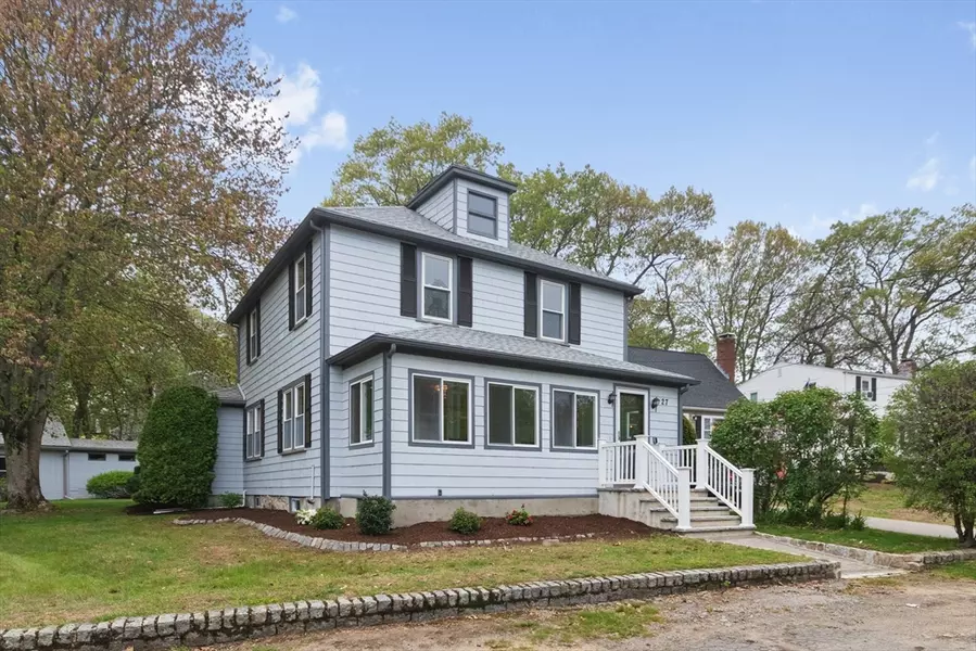 27 Locust St, Dedham, MA 02026