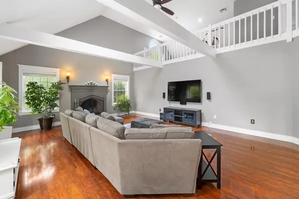 Hopkinton, MA 01748,3 Tammer Lane