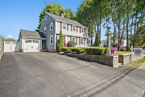 Reading, MA 01867,22 Brook St