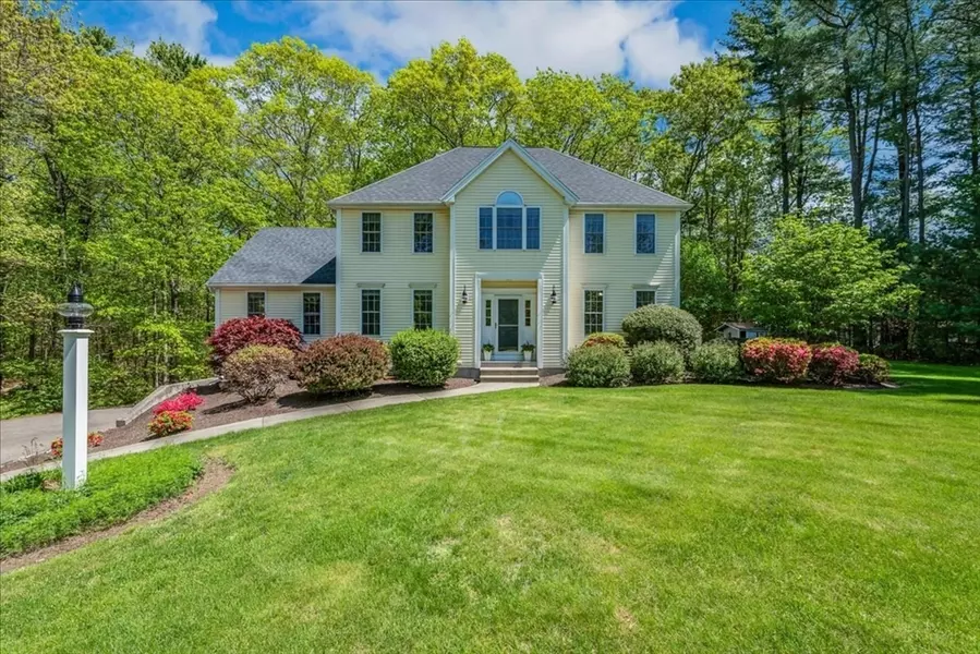 1 Cider Mill Road, Franklin, MA 02038