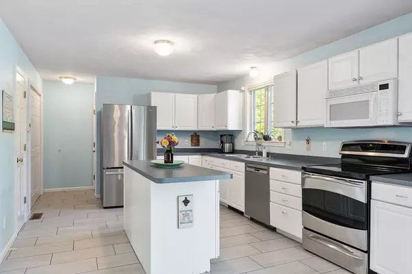 Worcester, MA 01606,2 Reardon St