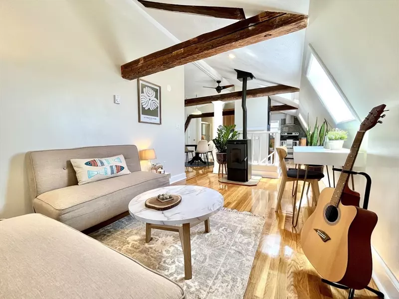 9 Kosciusko Street #3, Salem, MA 01970