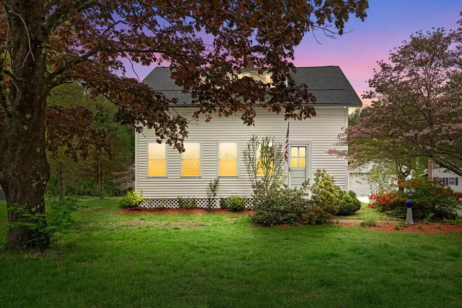 259 Hartford Ave W, Uxbridge, MA 01569