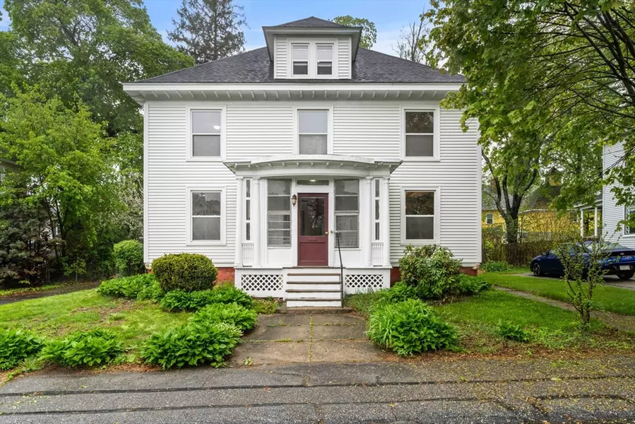 36 Hamilton Ave, Haverhill, MA 01830