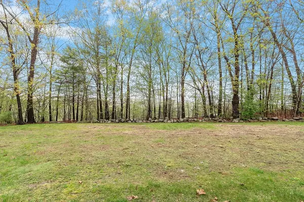 Haverhill, MA 01835,93 Towne Hill Road