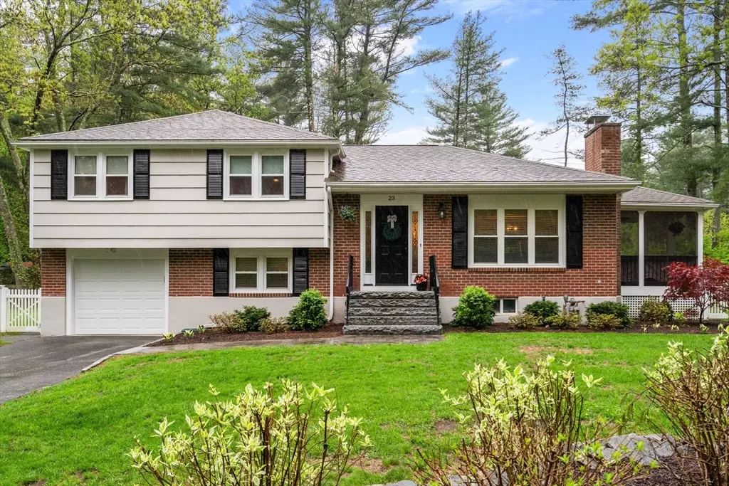 Sudbury, MA 01776,23 Hickory Road