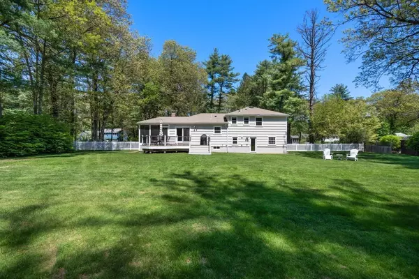Sudbury, MA 01776,23 Hickory Road