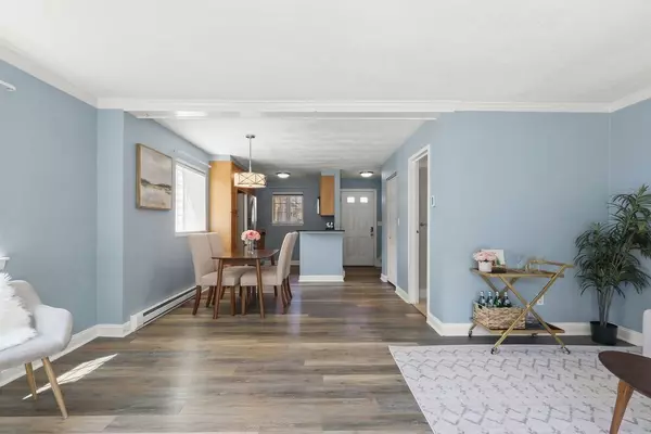 Easton, MA 02375,14 Nancy Rd #5
