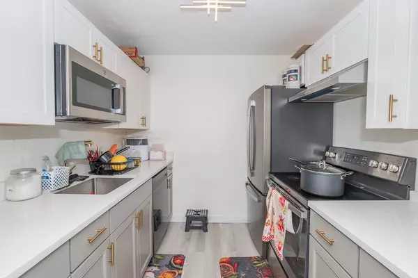 Taunton, MA 02780,170 Highland St #119D