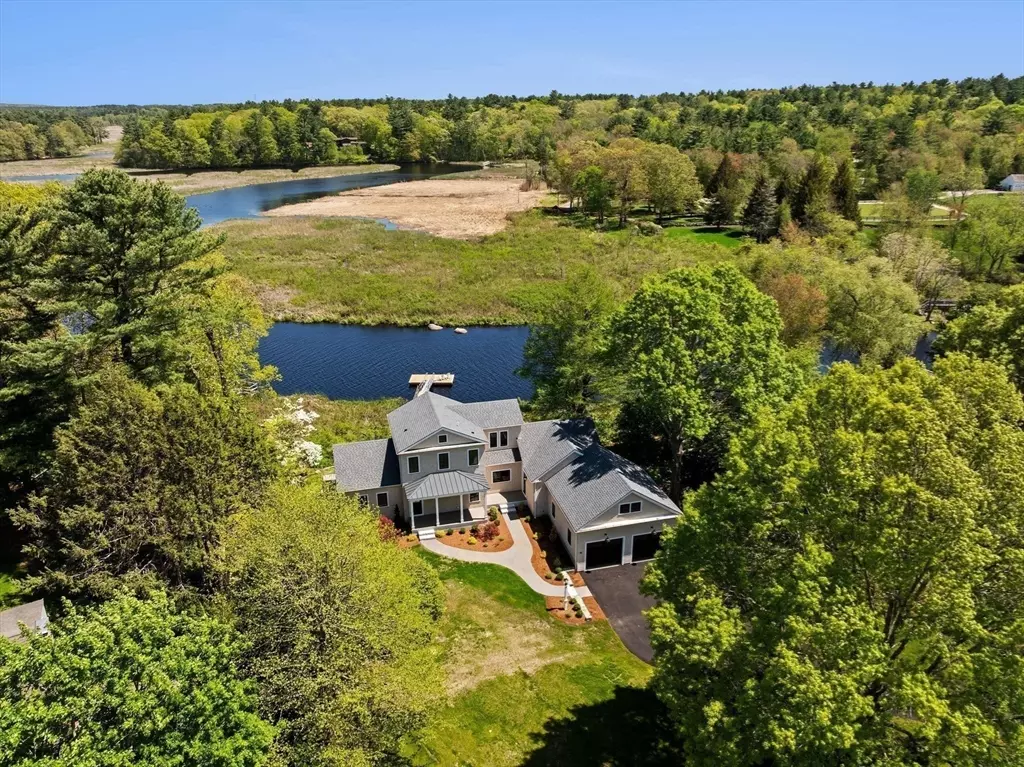 Hanover, MA 02339,38 Old Shipyard Ln