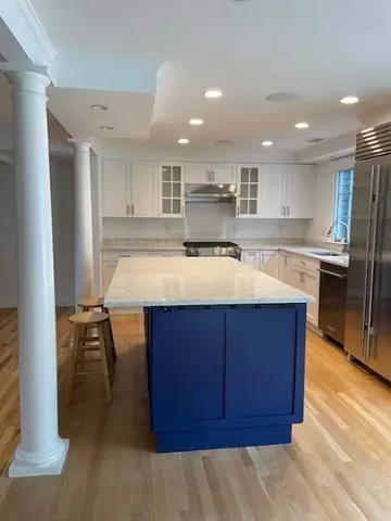 Weston, MA 02493,51 Jericho Rd #51