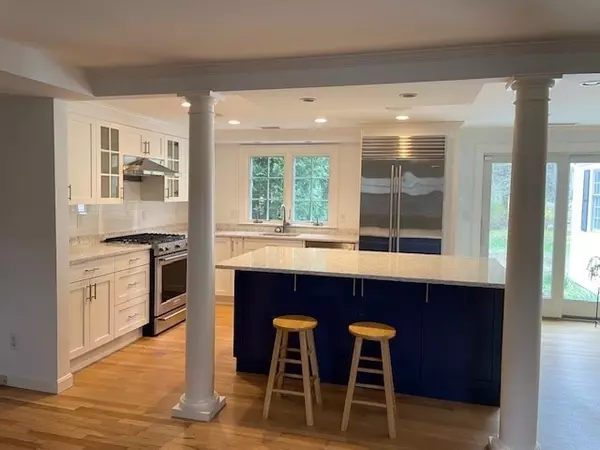 Weston, MA 02493,51 Jericho Rd #51