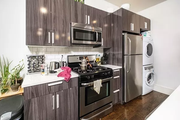 112-118 Glen Street #118, Somerville, MA 02145