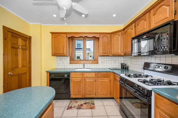 Melrose, MA 02176,7 Cass St