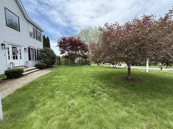 Hudson, MA 01749,5 Cortland Dr