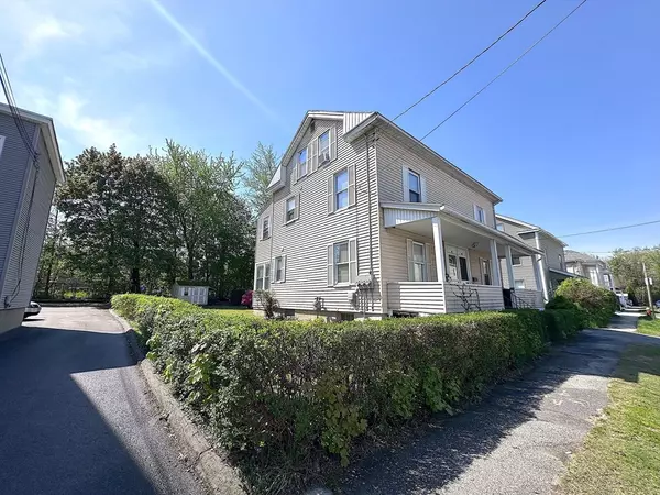 Chicopee, MA 01013,27 Abbey St