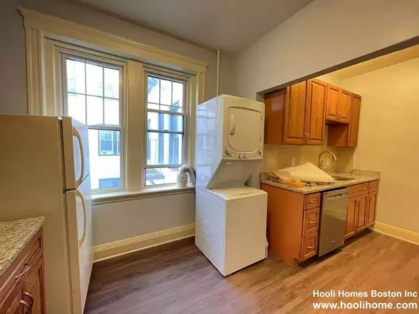153 Strathmore #6, Boston, MA 02135