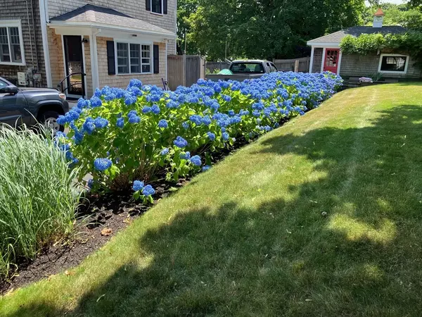 163 Sandwich St Plymouth, MA 02360