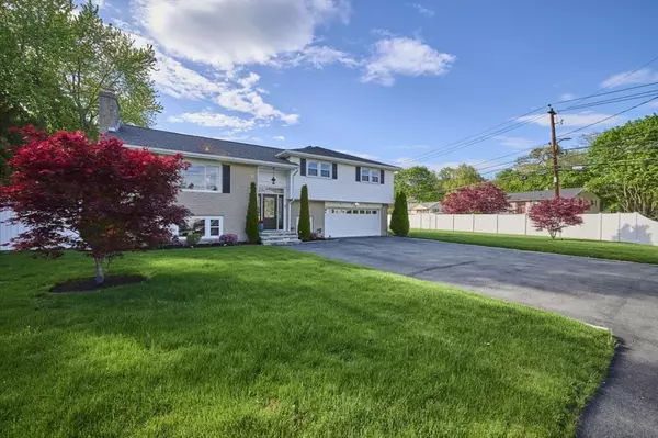 Waltham, MA 02451,5 Rando Ln