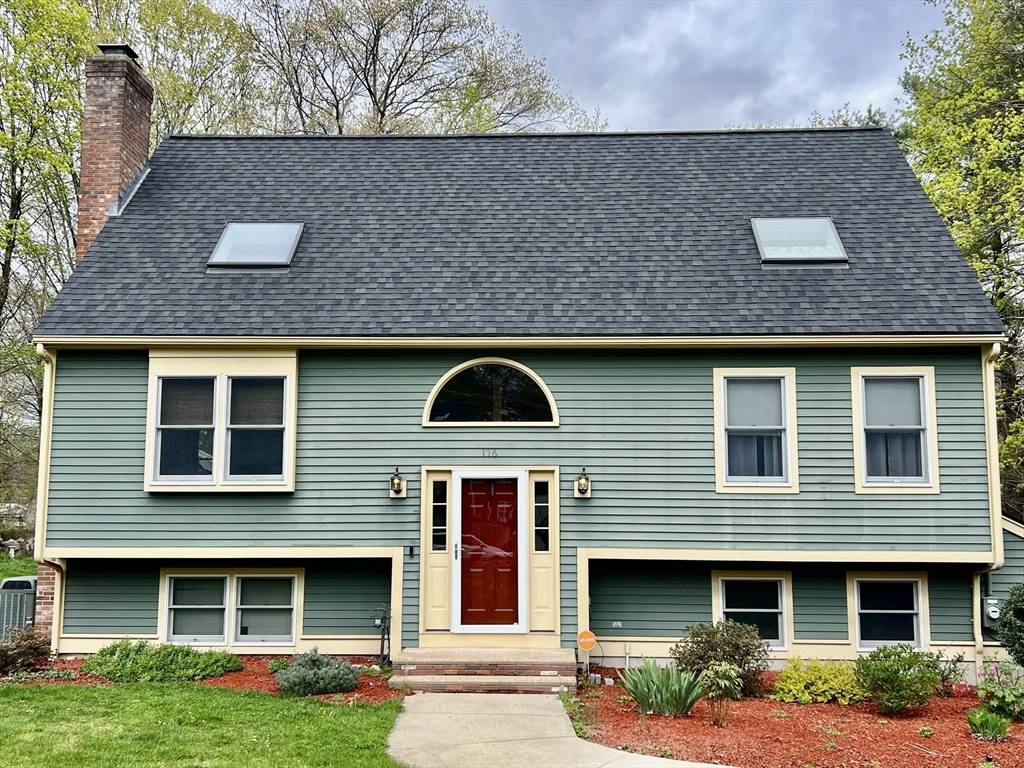 Hudson, MA 01749,176 Cox Street