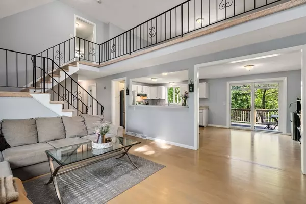 Randolph, MA 02368,8 Sampson Dr