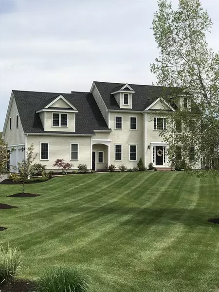 34 Adams Rd, Grafton, MA 01519