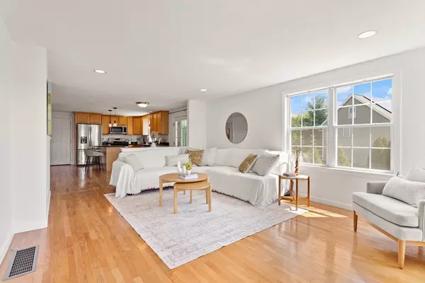 Westford, MA 01886,99 Russells Way