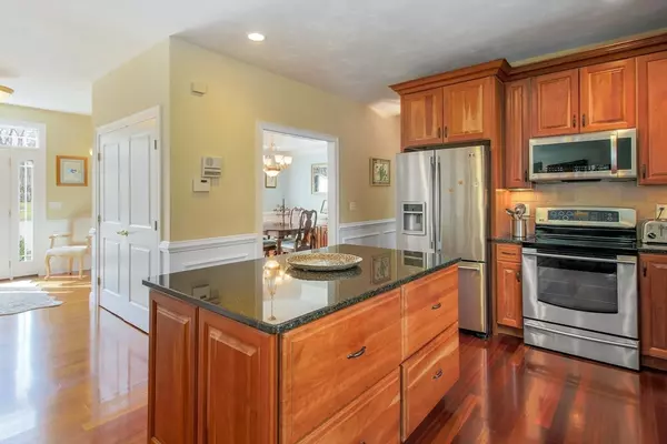 Holden, MA 01520,32 Erin's Way