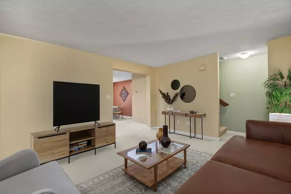 Hudson, MA 01749,125 Chapin Road #3F