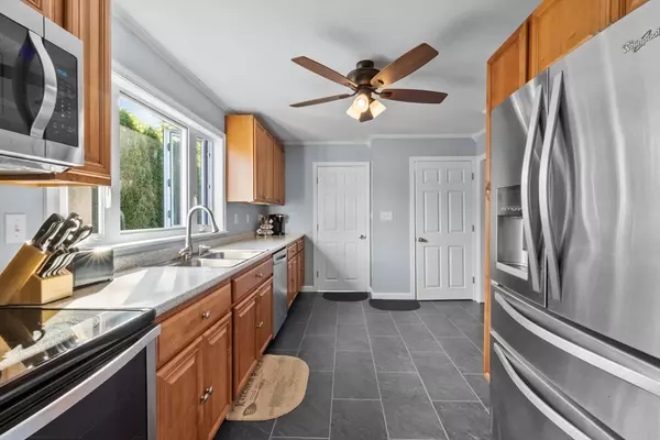 Wareham, MA 02571,179 Marion Rd