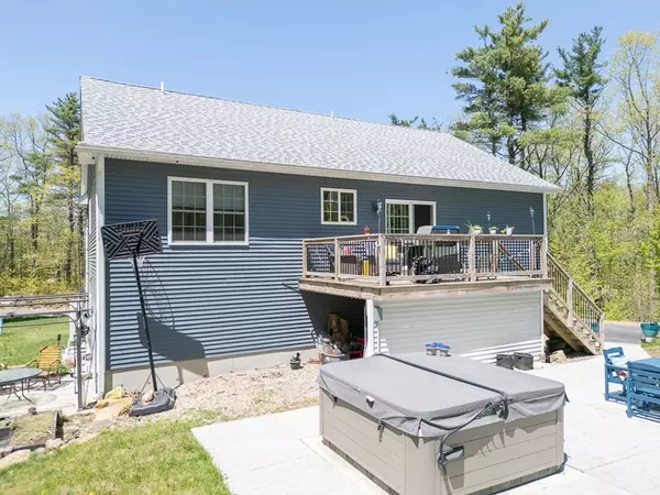 Phillipston, MA 01331,45 Secret Lake Rd