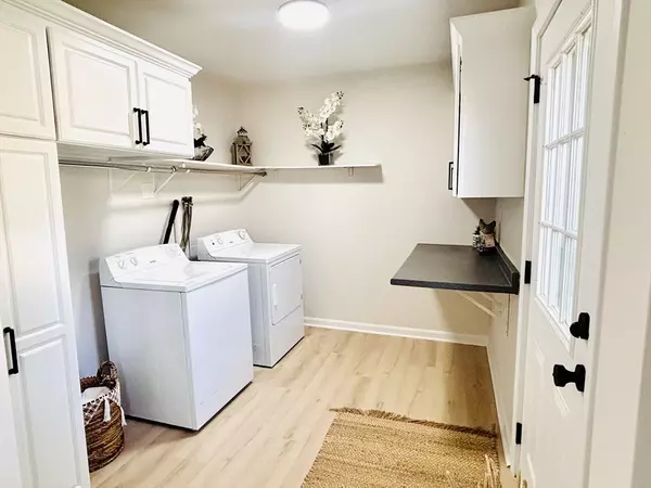 Bourne, MA 02532,47 Harrison Ave