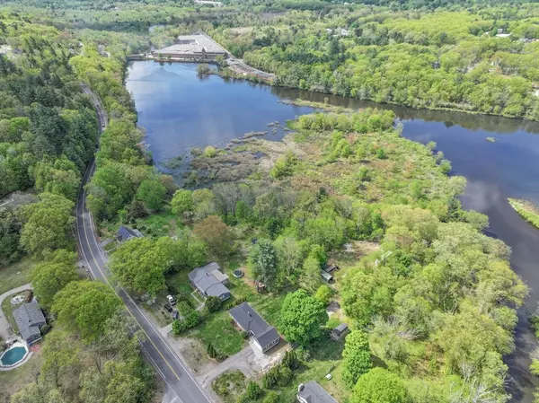 Northbridge, MA 01534,538 School Street