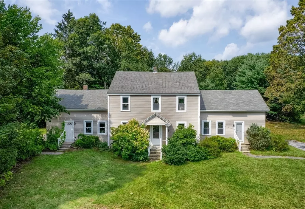 West Boylston, MA 01583,15 Reed St. B #2