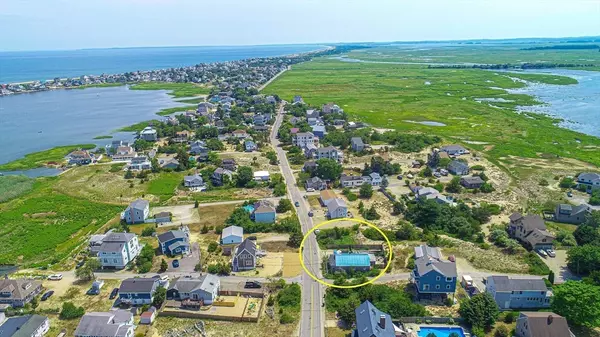 Newburyport, MA 01950,137 Old Point Road
