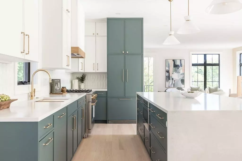 Newton, MA 02458,130 Nonantum Rd #130