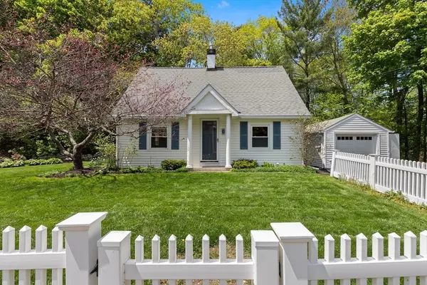 Beverly, MA 01915,284 Essex Street