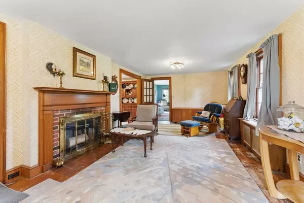 Wilbraham, MA 01095,56 Springfield St