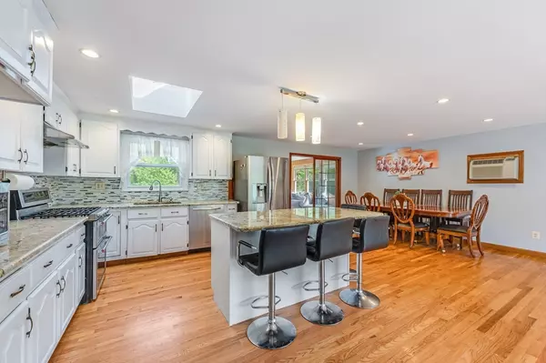 Stoughton, MA 02072,111 E Vanston Rd