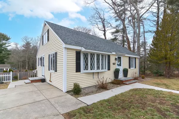 Mattapoisett, MA 02739,197 North St