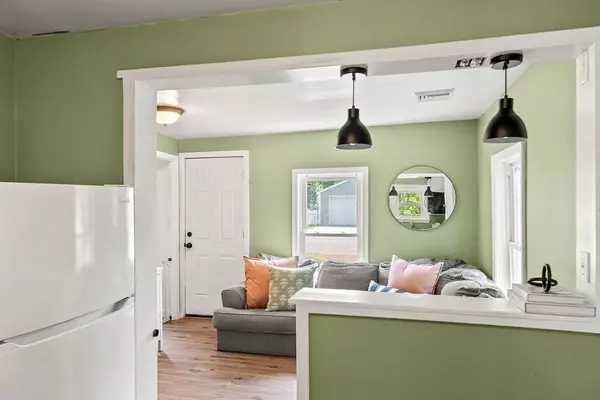 Mansfield, MA 02048,26 Azalea Rd