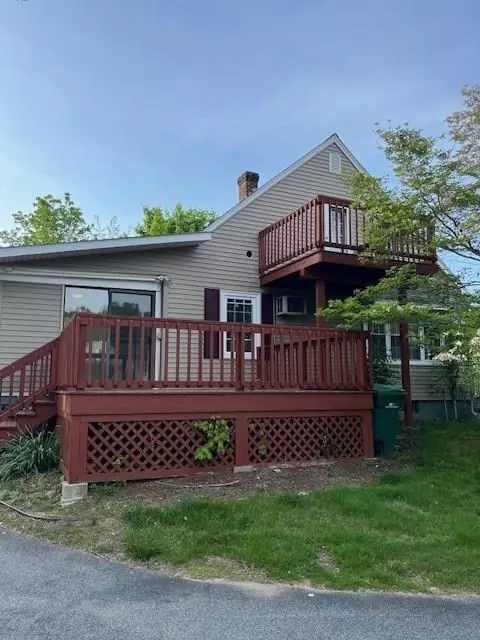 Attleboro, MA 02703,17 Fisher Ave