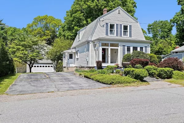 Middleboro, MA 02346,7 Warren Ave