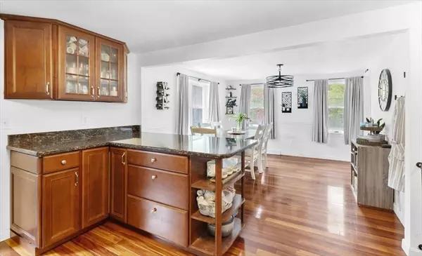 Hanson, MA 02341,356 Winter St