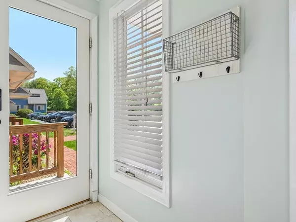 Uxbridge, MA 01569,89 E Hartford Ave #3D
