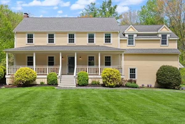 54 Ridge Hill Rd, Sudbury, MA 01776
