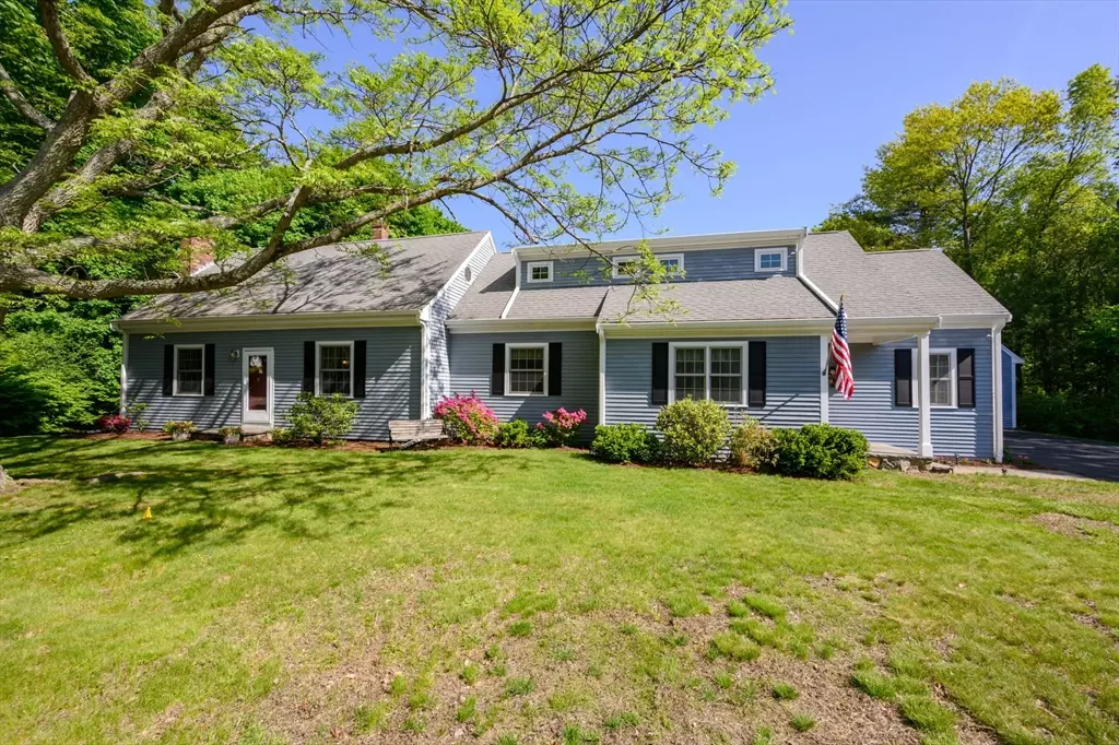 Norwell, MA 02061,77 Main St